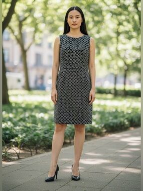 Mario Serrani Italy, Black White Shift Dress Size 8 Geometric Print Career Dress